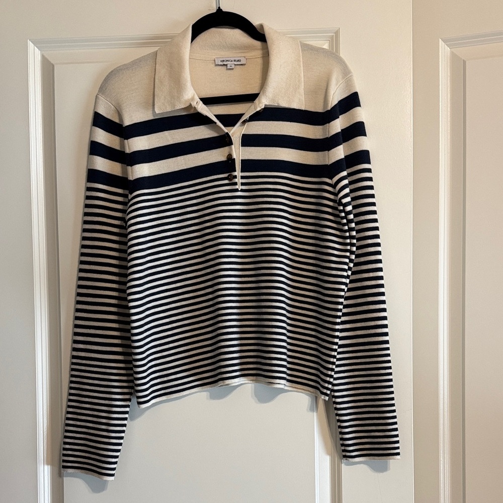 Veronica Beard Cream and Navy Striped V-Neck Sweater